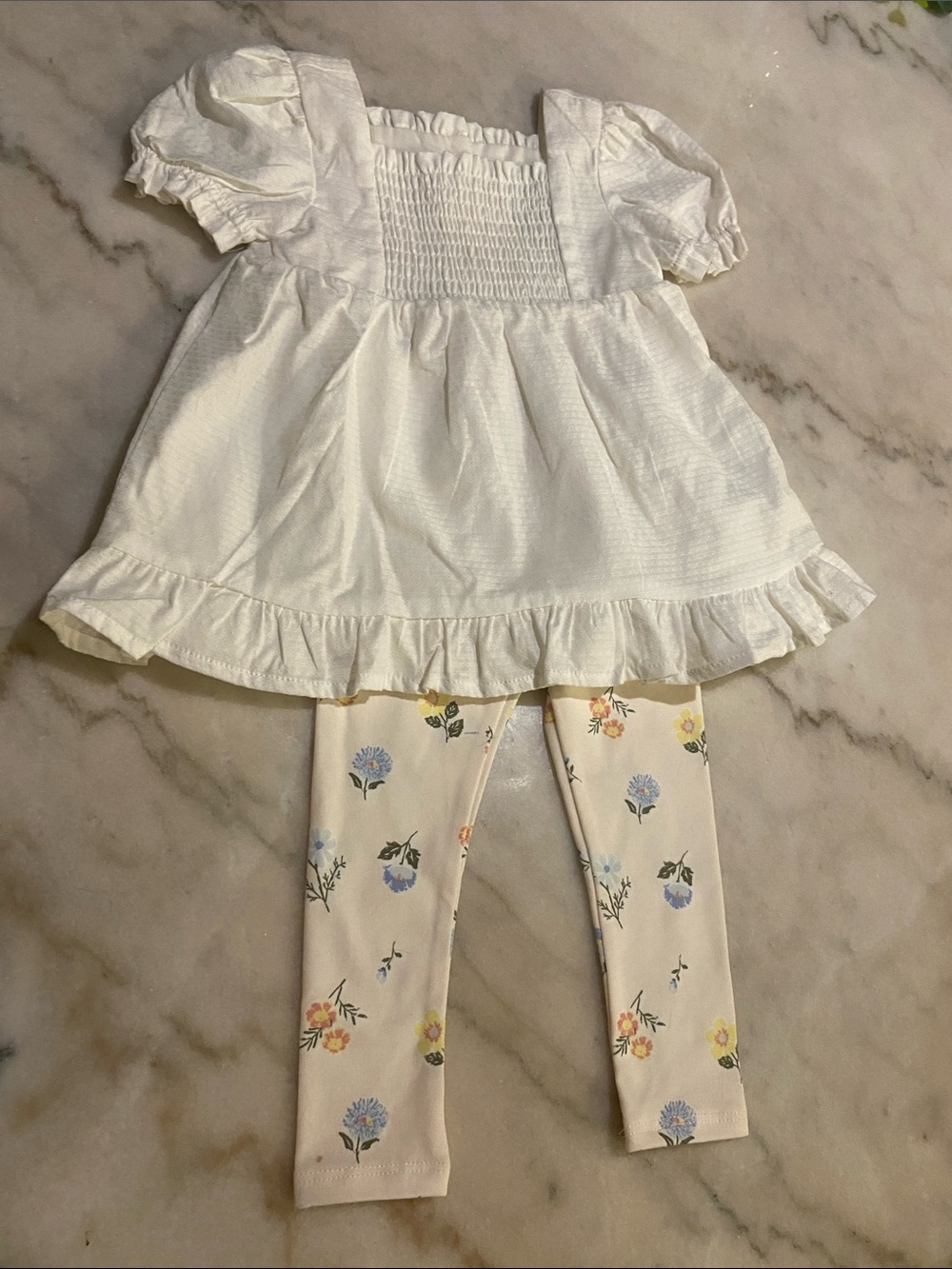 Rachel Zoe White Ruffle Tunic with Floral Printed Leggings NWOT